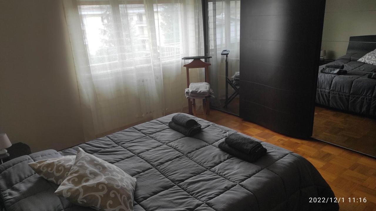 Appartamento In Zona Residenziale Surdo Exterior foto